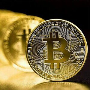 Gold-Plated Bitcoin Commemorative Coin – Collectible Art & Gift